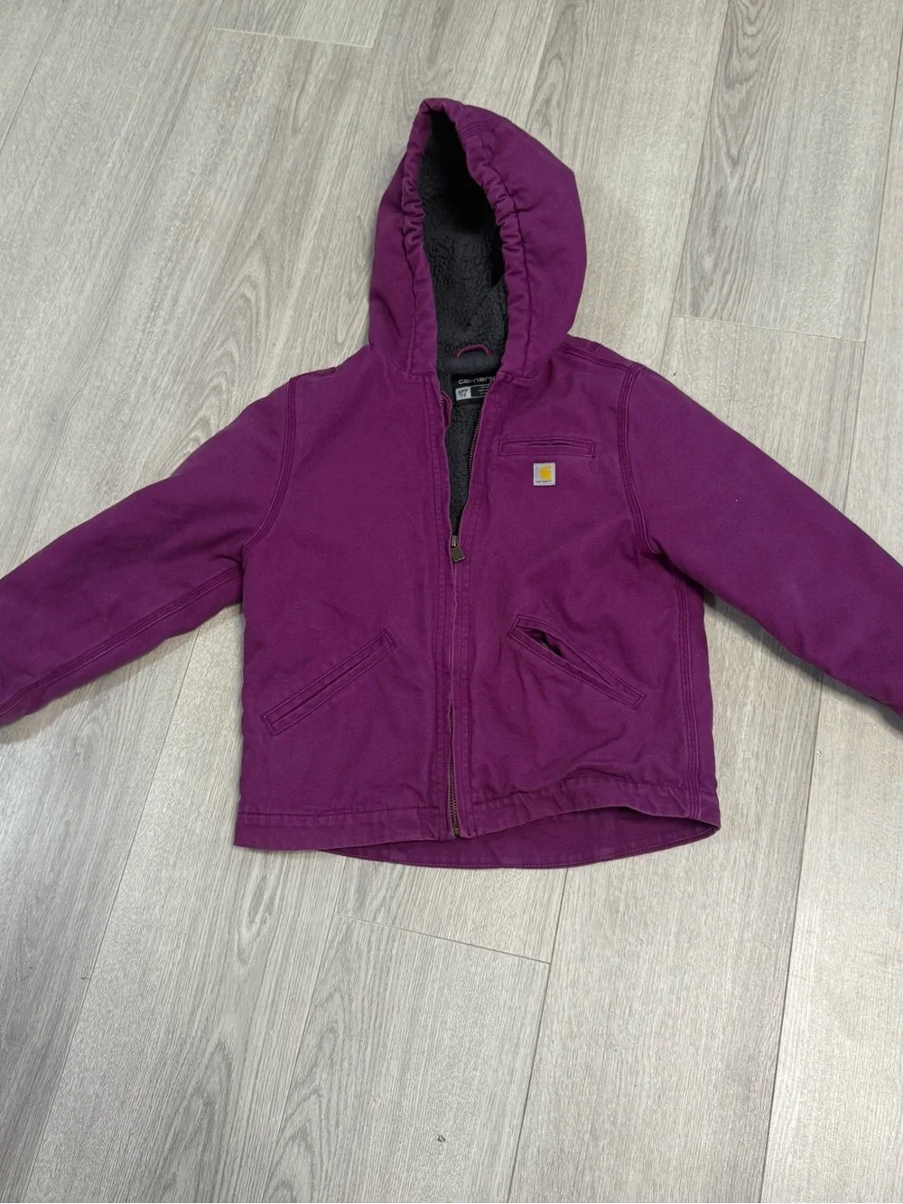 Carhartt Hooded Kids Jacket in Plum Size 7/8 Small